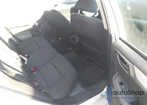 2018 Subaru Legacy 2.5I из США, поврежденный, VIN 4S3BNAB65J3026918